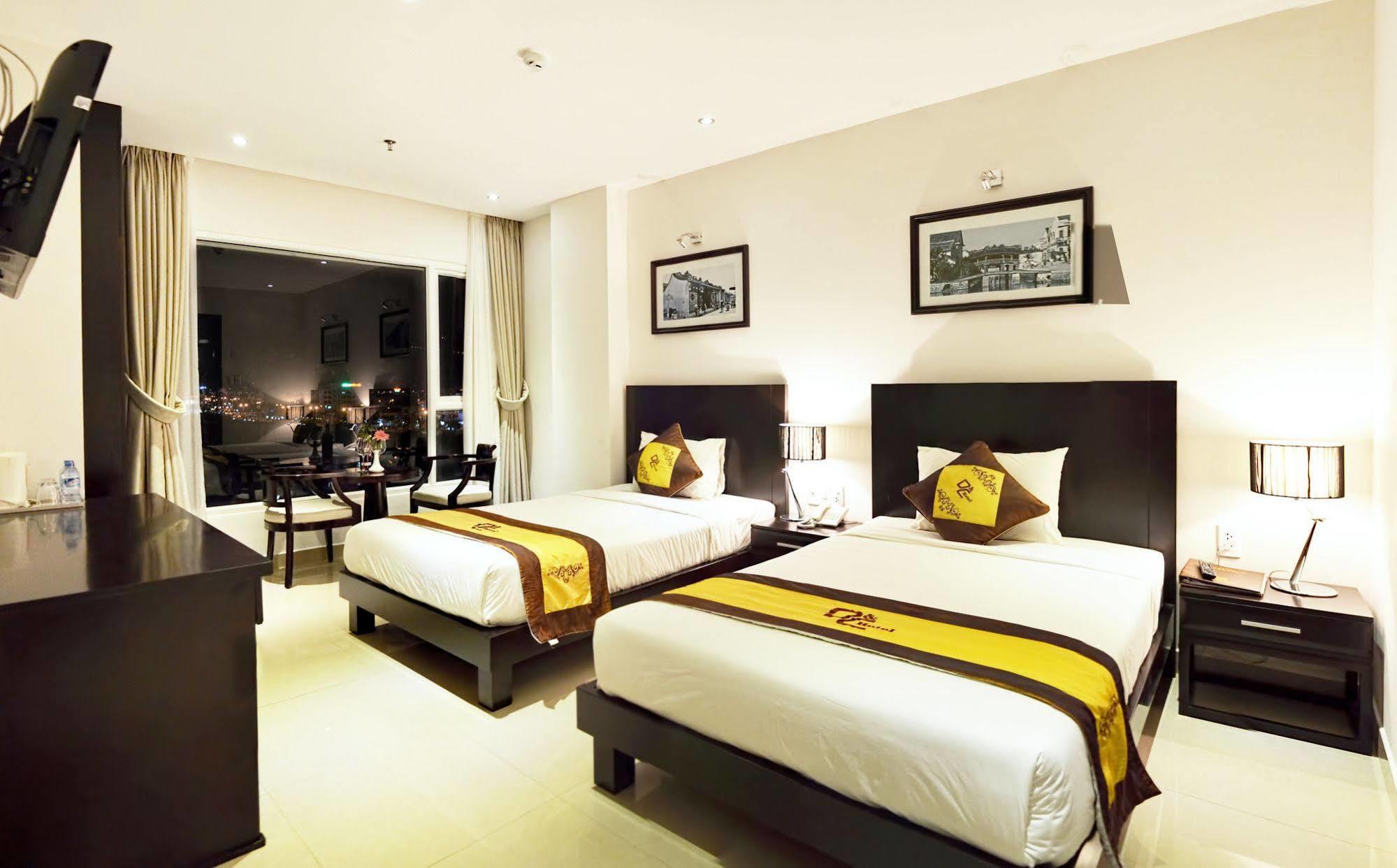 D&C Hotel Дананг Экстерьер фото